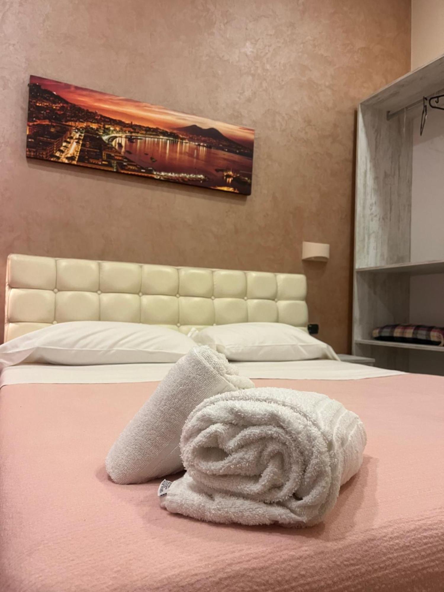 Oceania Hotels Napoli Zewnętrze zdjęcie