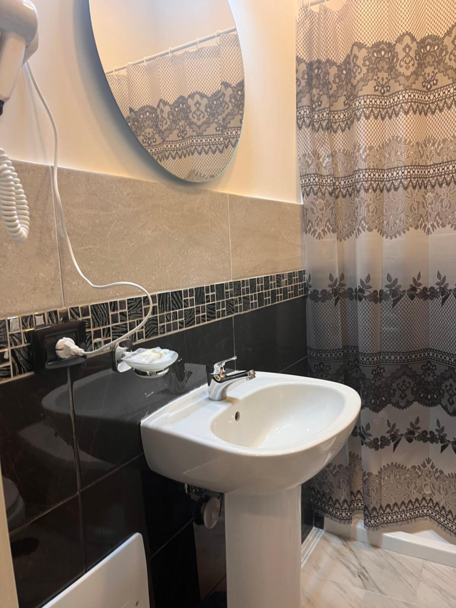 Oceania Hotels Napoli Zewnętrze zdjęcie